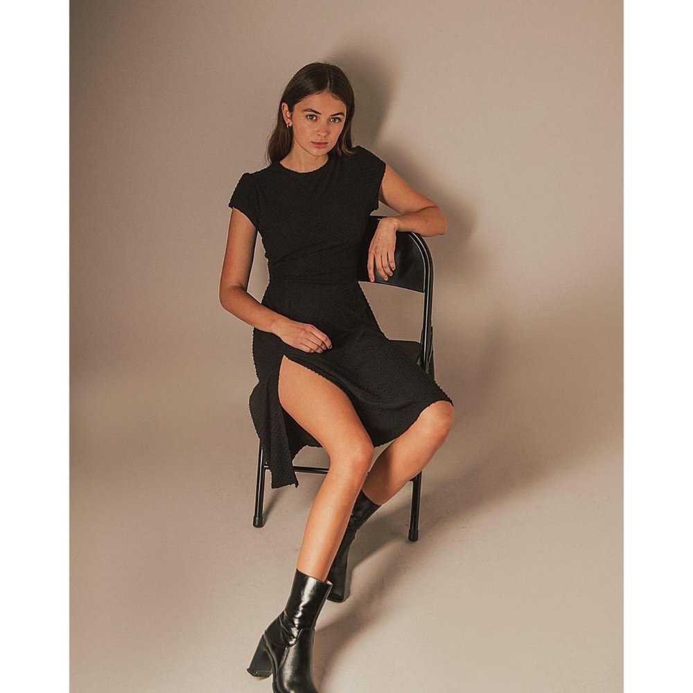 NWT Article& Hashtag in Trend Izzy Textured Cap Sleeve Open Back Dot Dress Black